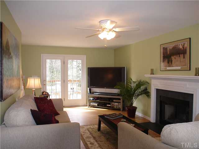 6514 Garrett Road Durham, NC 27707 - Photo 6 of 12 Gallery Image 6