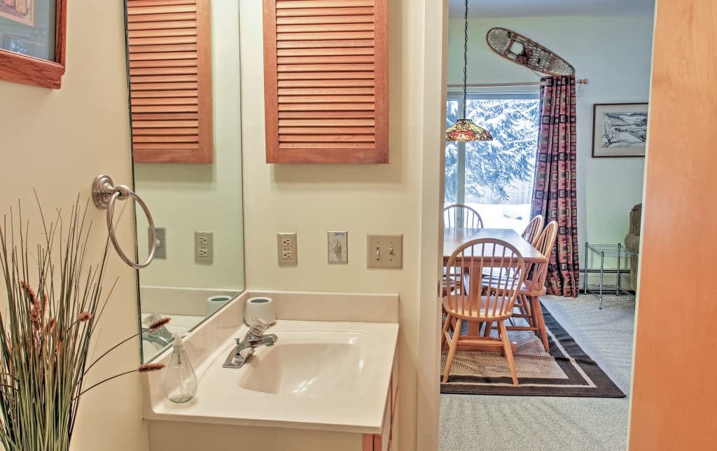 229 Village Circle Road, Unit V20 Killington, VT 05751 - Photo 13 of 22 Gallery Image 13