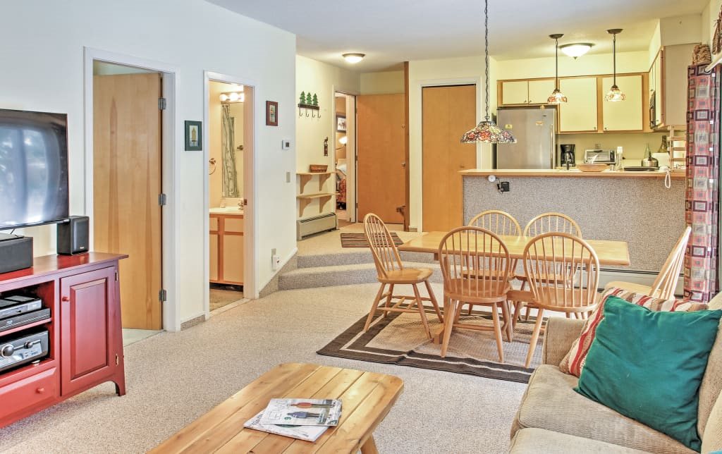 229 Village Circle Road, Unit V20 Killington, VT 05751 - Photo 5 of 22 Gallery Image 5