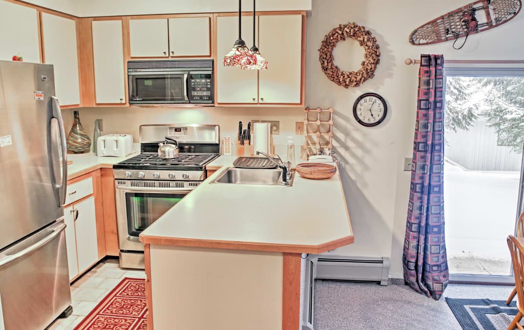 229 Village Circle Road, Unit V20 Killington, VT 05751 - Photo 8 of 22 Gallery Image 8