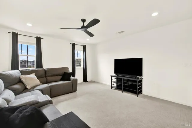 $777,000 | 6018 Driver Court, Vacaville, CA 95687