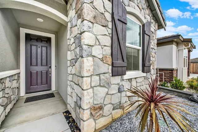 $777,000 | 6018 Driver Court, Vacaville, CA 95687