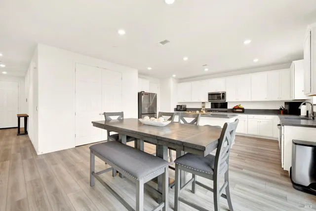 $777,000 | 6018 Driver Court, Vacaville, CA 95687