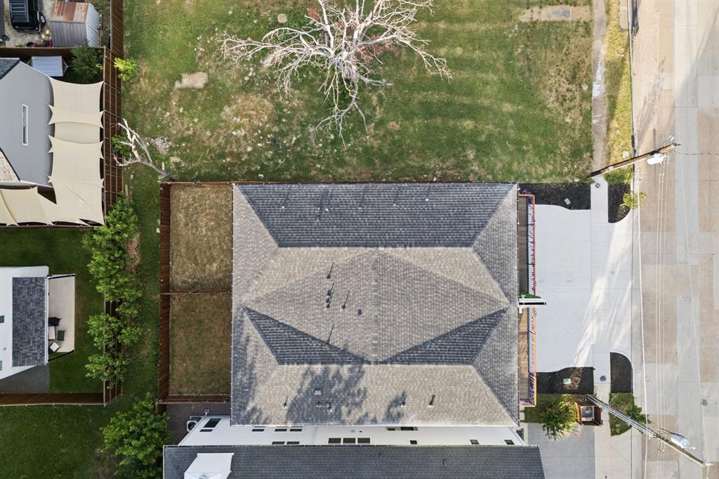 907 Bayonne Street Dallas, TX 75212 - Photo 31 of 38 an aerial view of a house with swimming pool