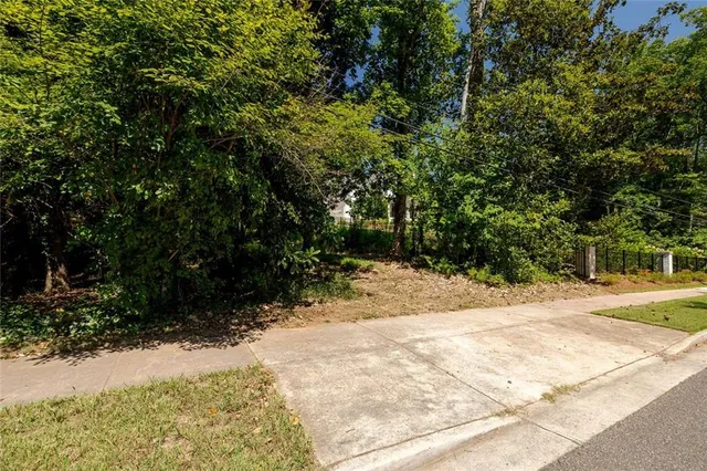 $495,000 | 657 Willeo Road, Roswell, GA 30075