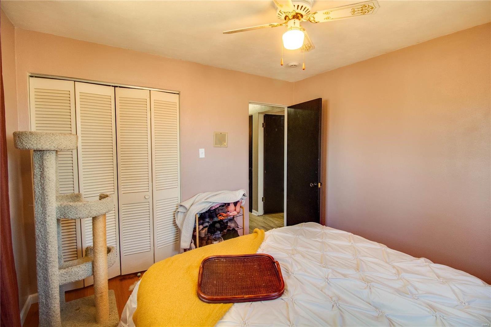 3875 Humbert Road Alton, IL 62002 - Photo 17 of 30 Gallery Image 17