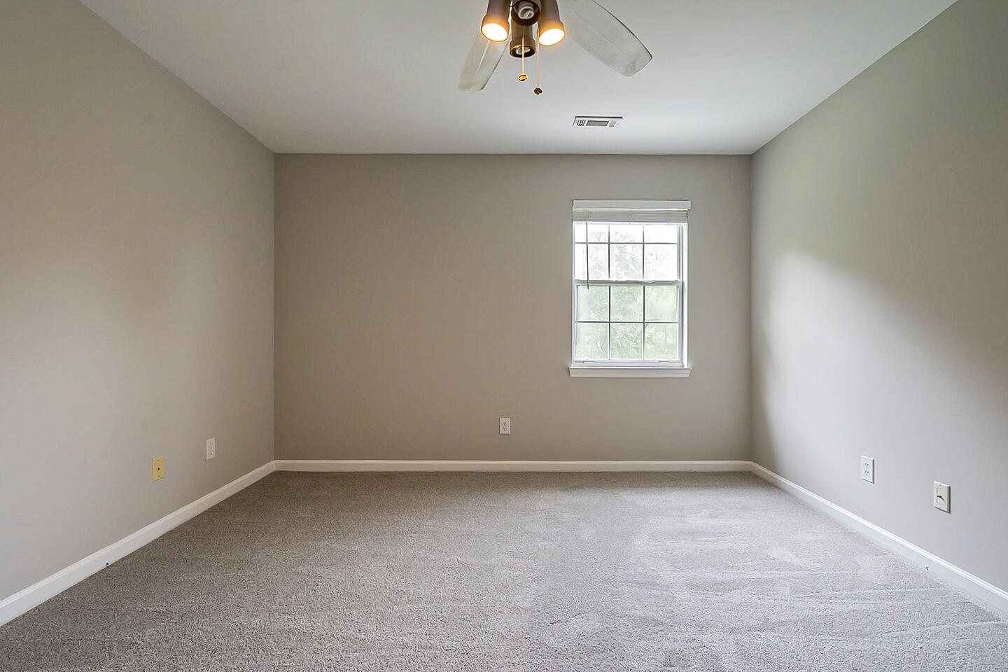 6709 St Clair Way Hixson, TN 37343 - Photo 20 of 31 listing_19