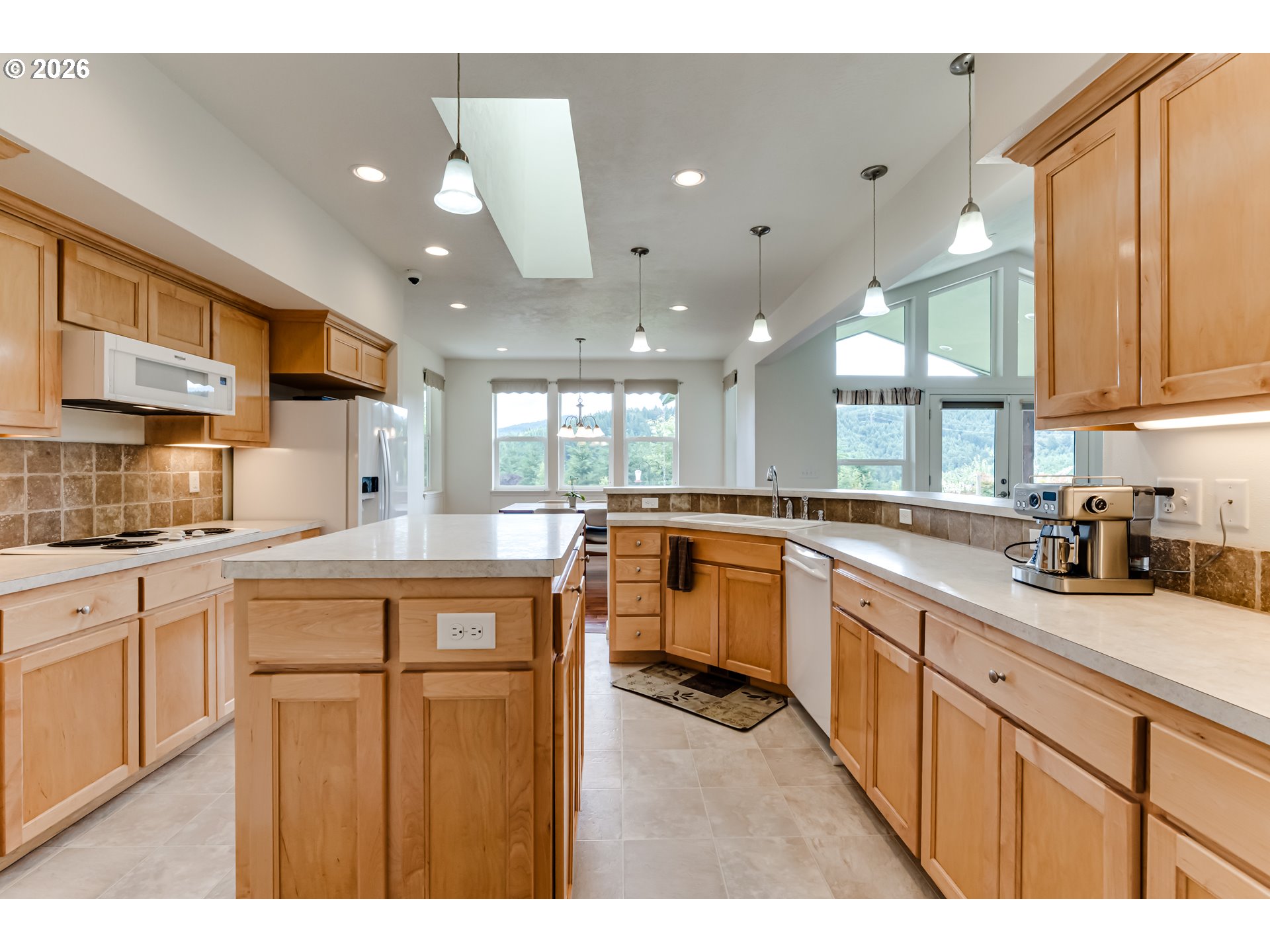 38334 Mccauley Ridge Drive Springfield, OR 97478 - Photo 17 of 48
