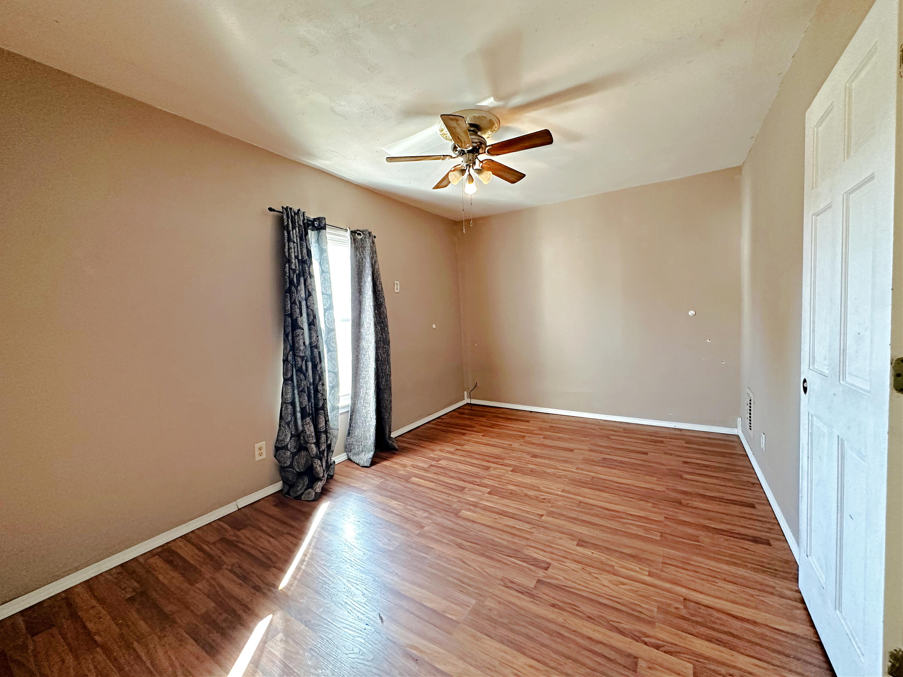 172 South Perry Street Lima, OH 45804 - Photo 4 of 18