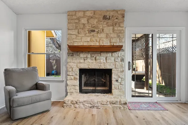 $2,250 | 9826 Briar Ridge Drive, Austin, TX 78748