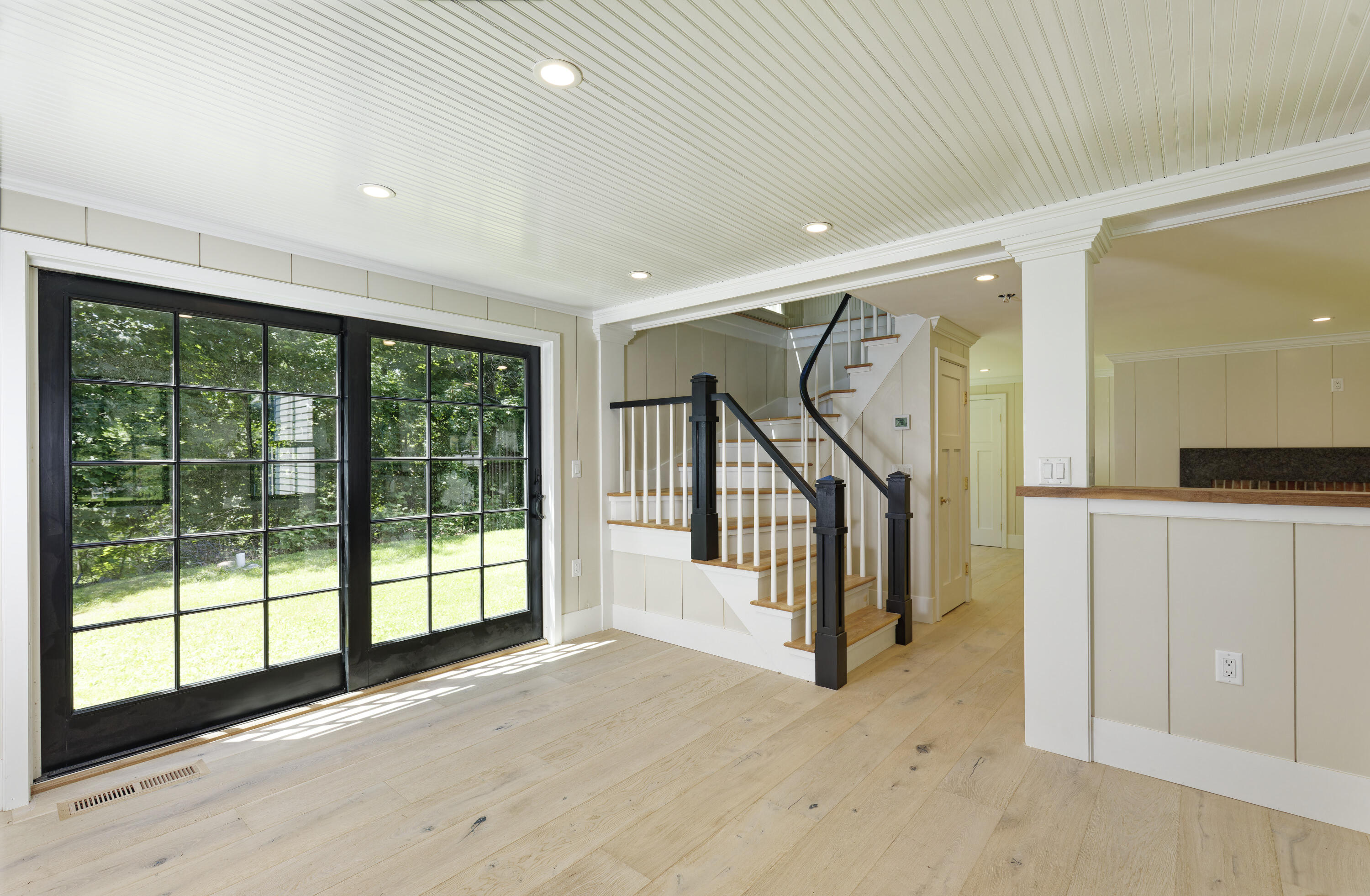 239 Ocean Point Road Boothbay, ME 04544 - Photo 17 of 40 17-239OceanPtRd-AT
