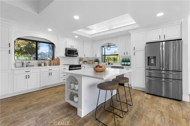 $1,300,000 | 30145 VÃa Norte, Temecula, CA 92591