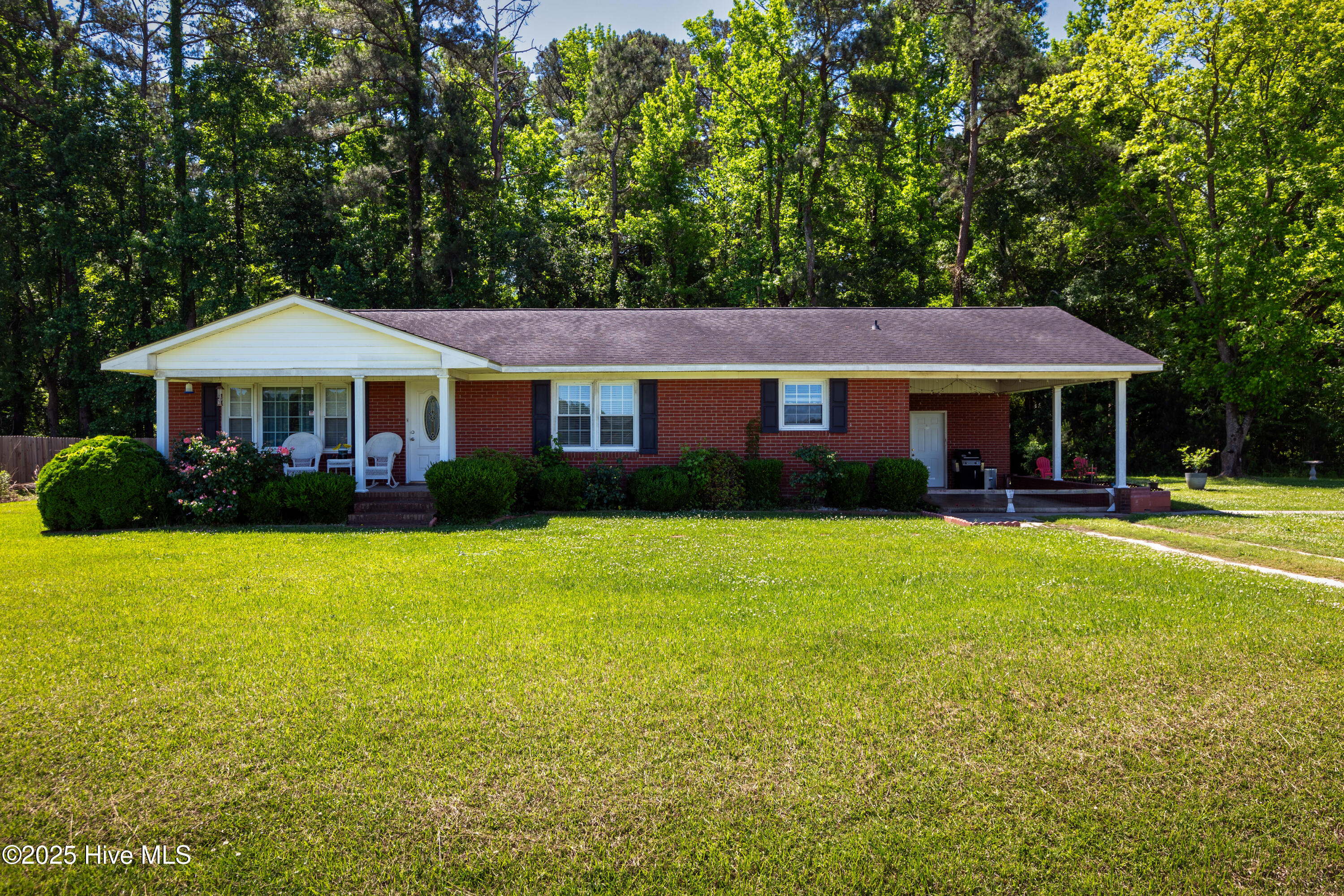4173 Middle Road Trenton, NC 28585 - Photo 35 of 35 20250507-Rock I (2350 of 1)