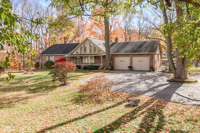 $580,000 | 6747 East County Road 700 North, Brownsburg, IN 46112