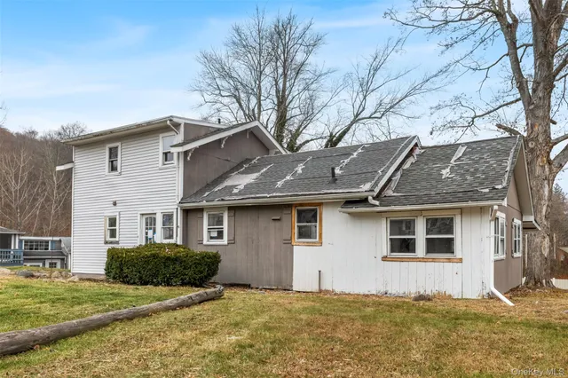 $299,900 | 6 Laurel Drive, Holmes, NY 12531