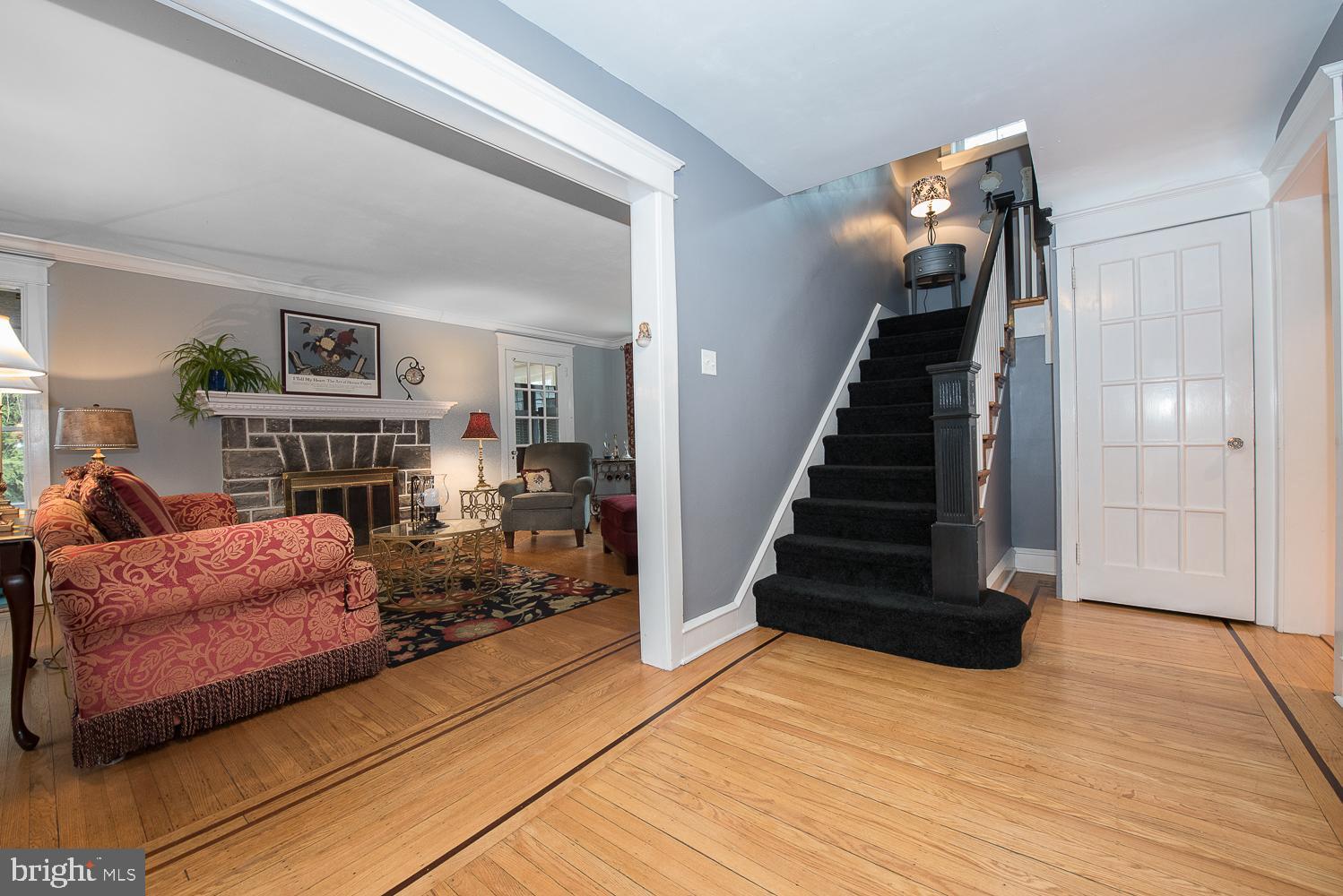 51 East Clearfield Road Havertown, PA 19083 - Photo 3 of 39 Foyer
