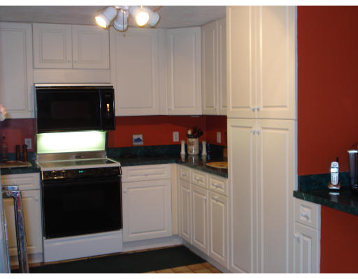 14 Pontiac Road Peabody, MA 01960 - Photo 8 of 21 Gallery Image 8