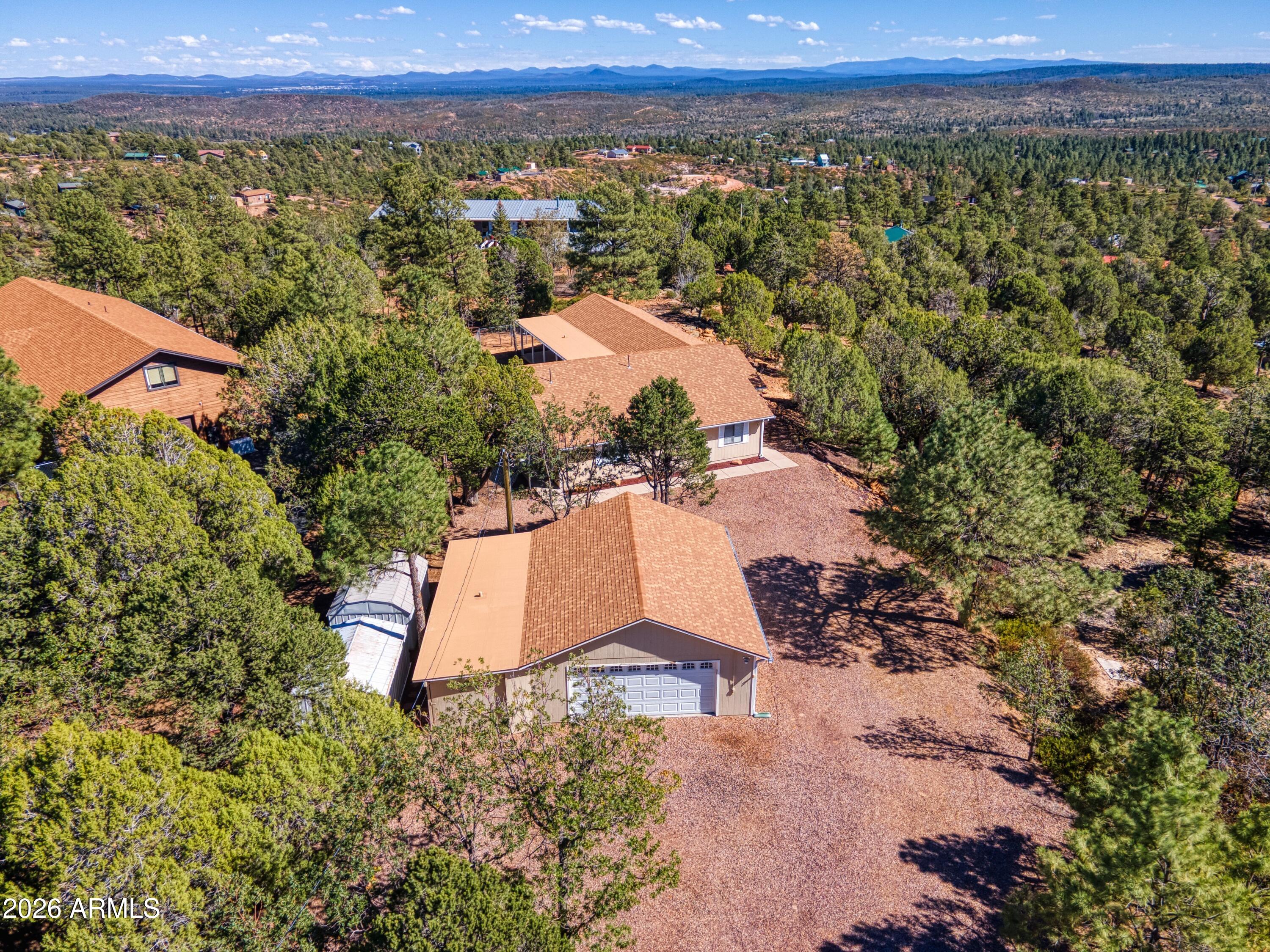 949 Geronimo Lane Show Low, AZ 85901 - Photo 1 of 46