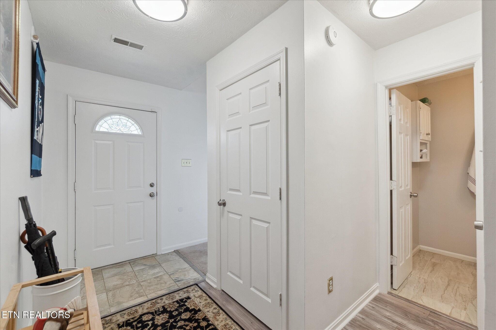 118 Hanover Place Oak Ridge, TN 37830 - Photo 10 of 24