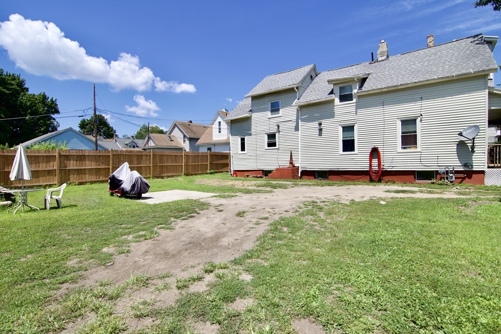 234 Eastern Avenue Springfield, MA 01109 - Photo 3 of 35 Gallery Image 3