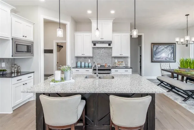 $549,900 | 5139 North Shoreside Maize Ks 67101, Maize, KS 67101