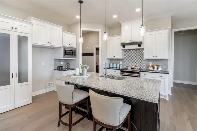 $549,900 | 5139 North Shoreside Maize Ks 67101, Maize, KS 67101