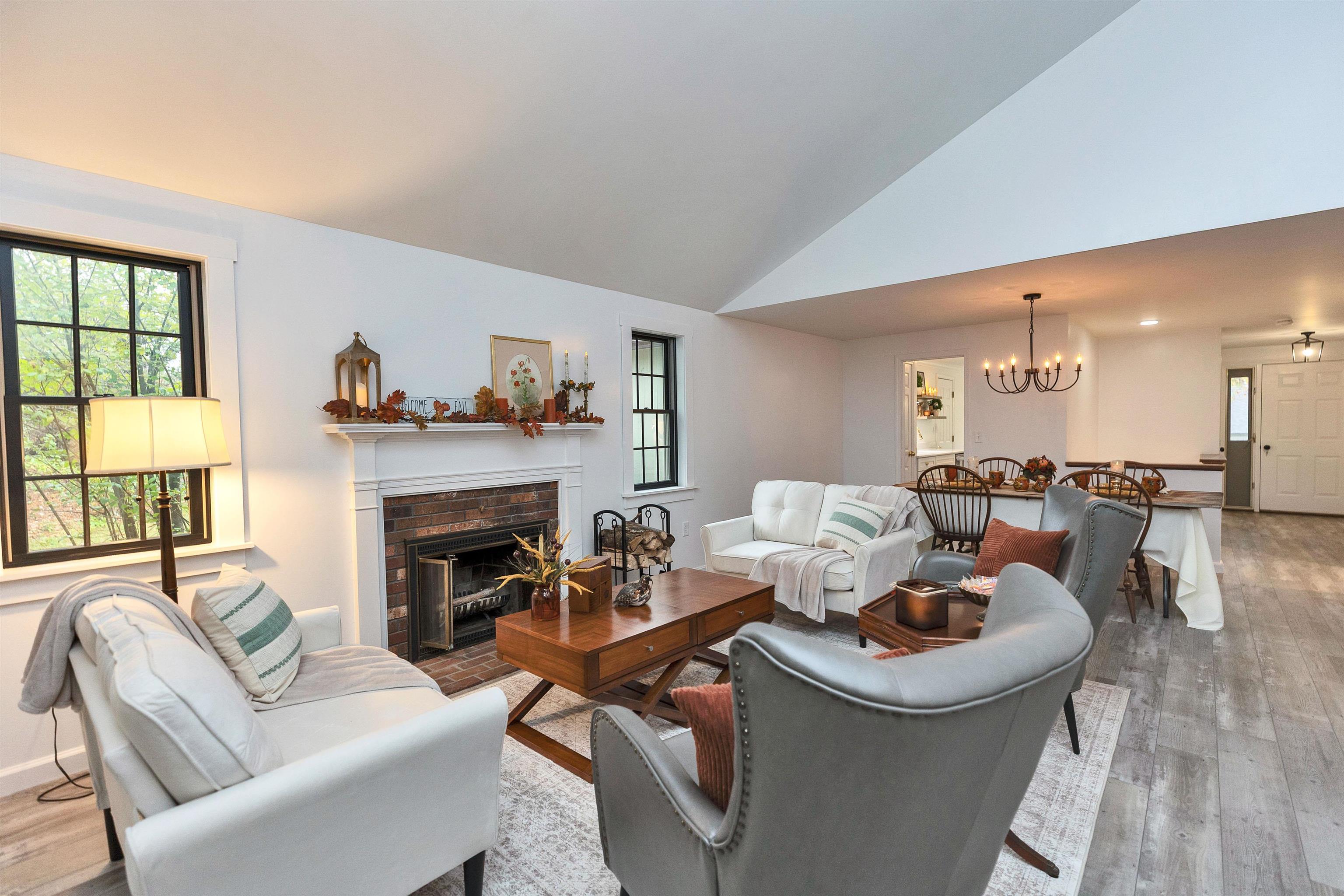 1 Colonial Square, Unit 1 Peterborough, NH 03458 - Photo 6 of 32