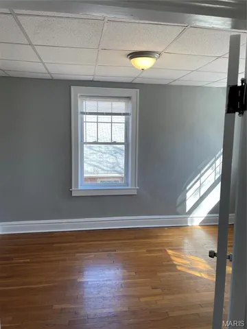 $1,095 | 1340 Yale Avenue, Unit 2S, Richmond Heights, MO 63117