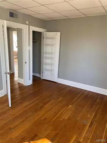 $1,095 | 1340 Yale Avenue, Unit 2S, Richmond Heights, MO 63117