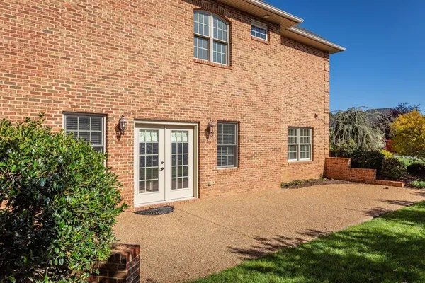 $755,000 | 3107 Brookshire Drive, Harrisonburg, VA 22801