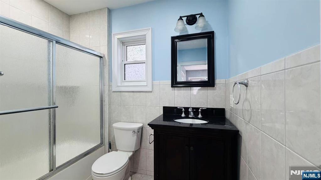 41 Mercer Street Wallington, NJ 07057 - Photo 10 of 13