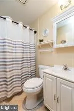 $2,600 | 1021 Mayflower Drive, Newark, DE 19711