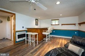 $2,600 | 1021 Mayflower Drive, Newark, DE 19711