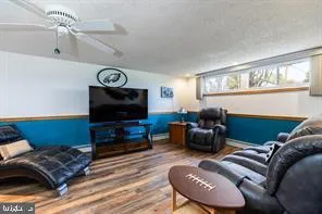 $2,600 | 1021 Mayflower Drive, Newark, DE 19711