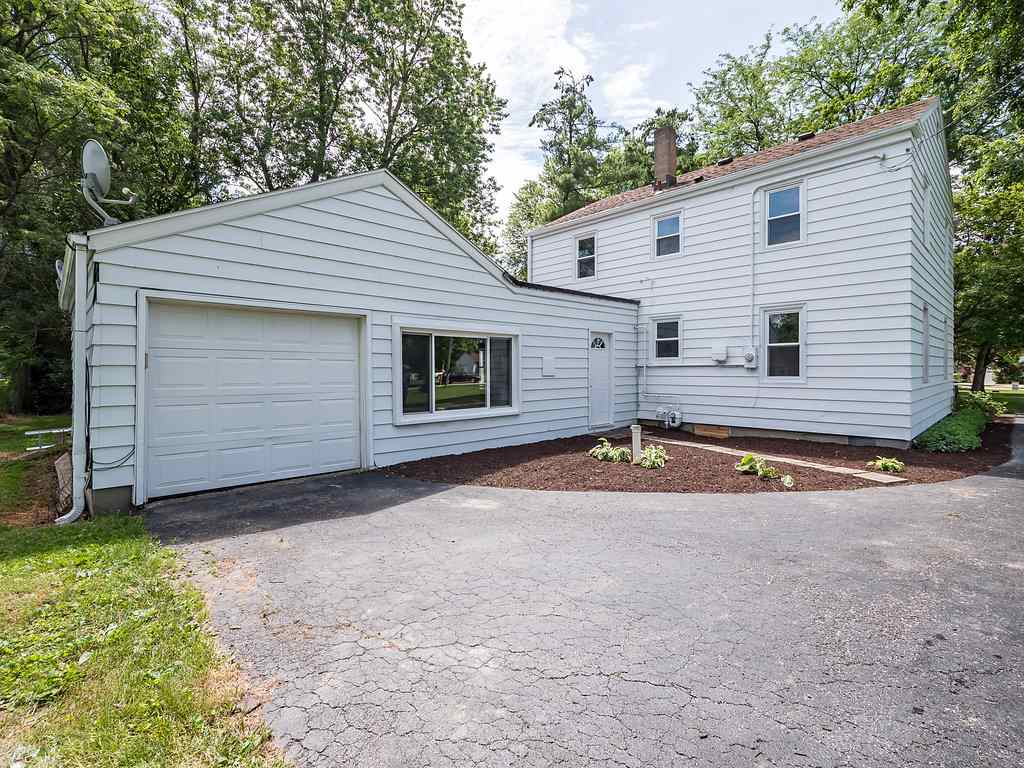 4226 Leesburg Road Fort Wayne, IN 46808 - Photo 30 of 33