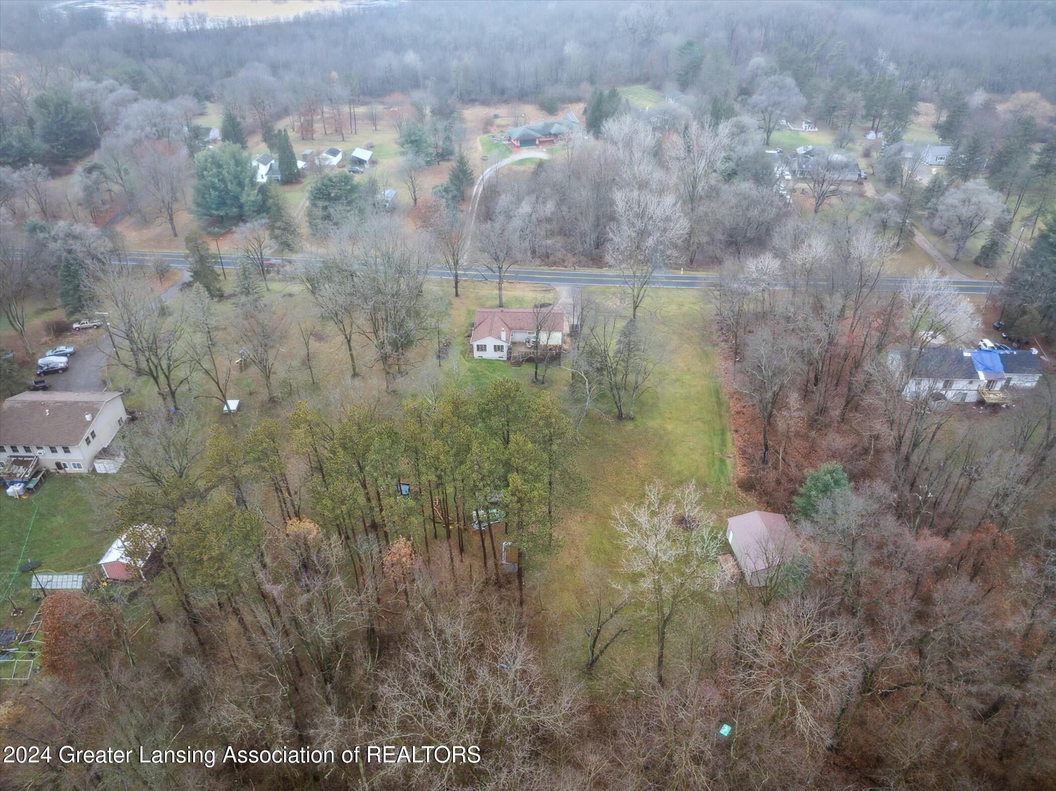 15407 Upton Road East Lansing, MI 48823 - Photo 54 of 58 tempImageQuhu1R