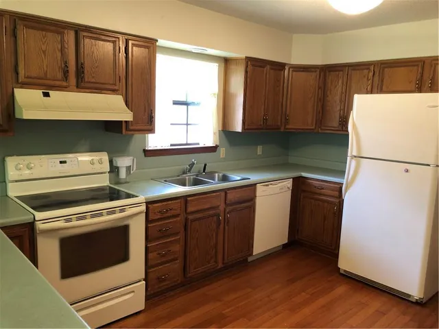 $1,500 | 315 West 9th Avenue, Covington, LA 70433