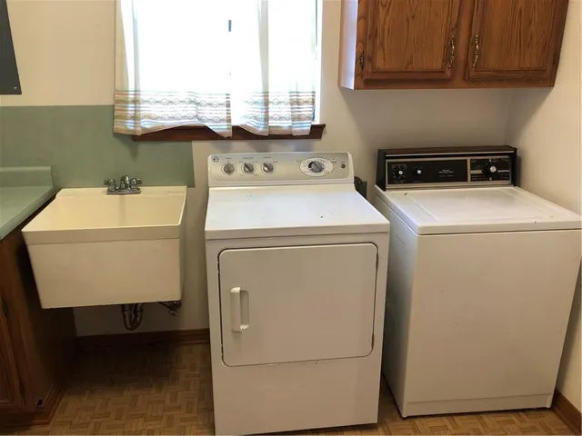 $1,500 | 315 West 9th Avenue, Covington, LA 70433