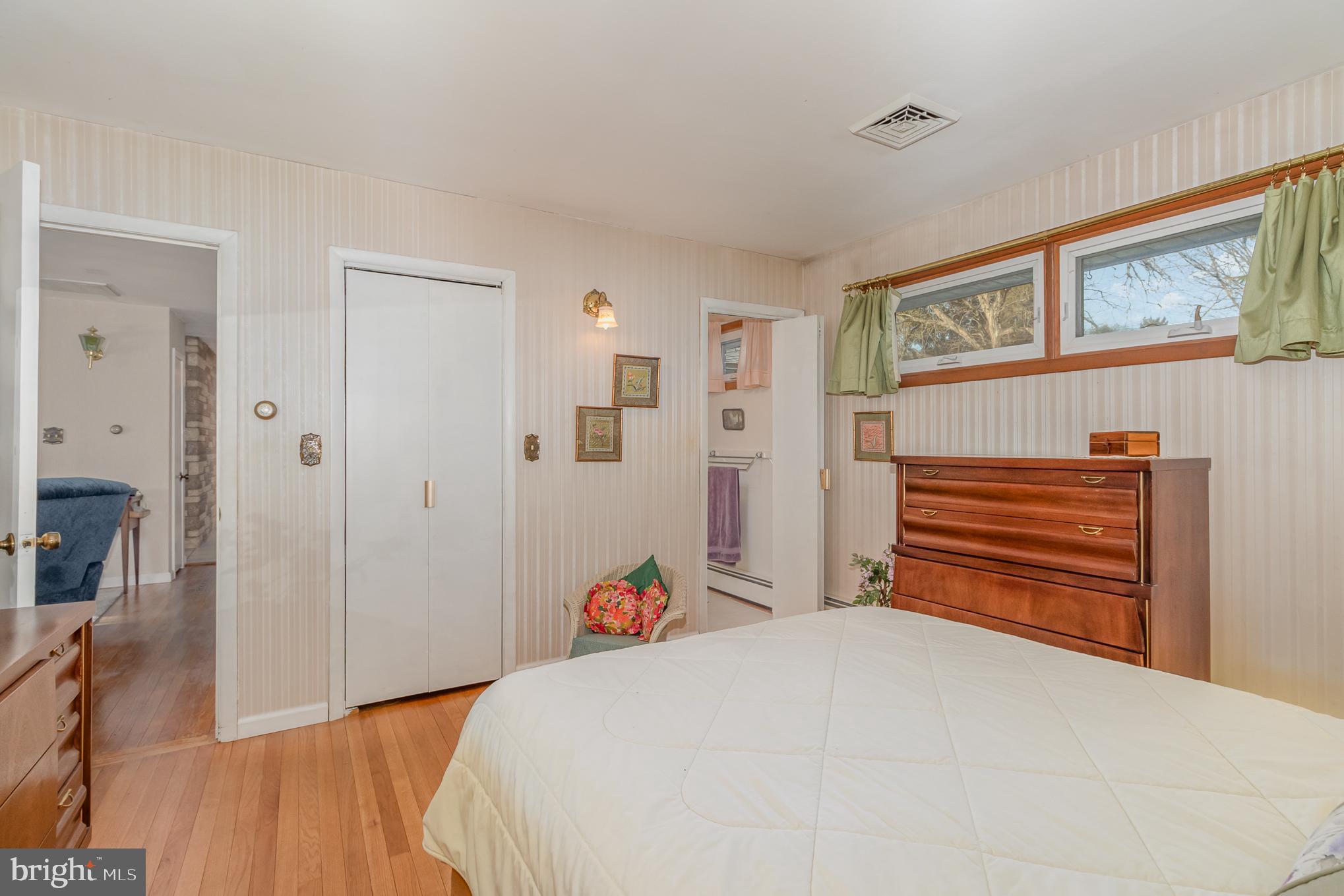 429 Springlake Road Harrisburg, PA 17112 - Photo 20 of 33 Gallery Image 20