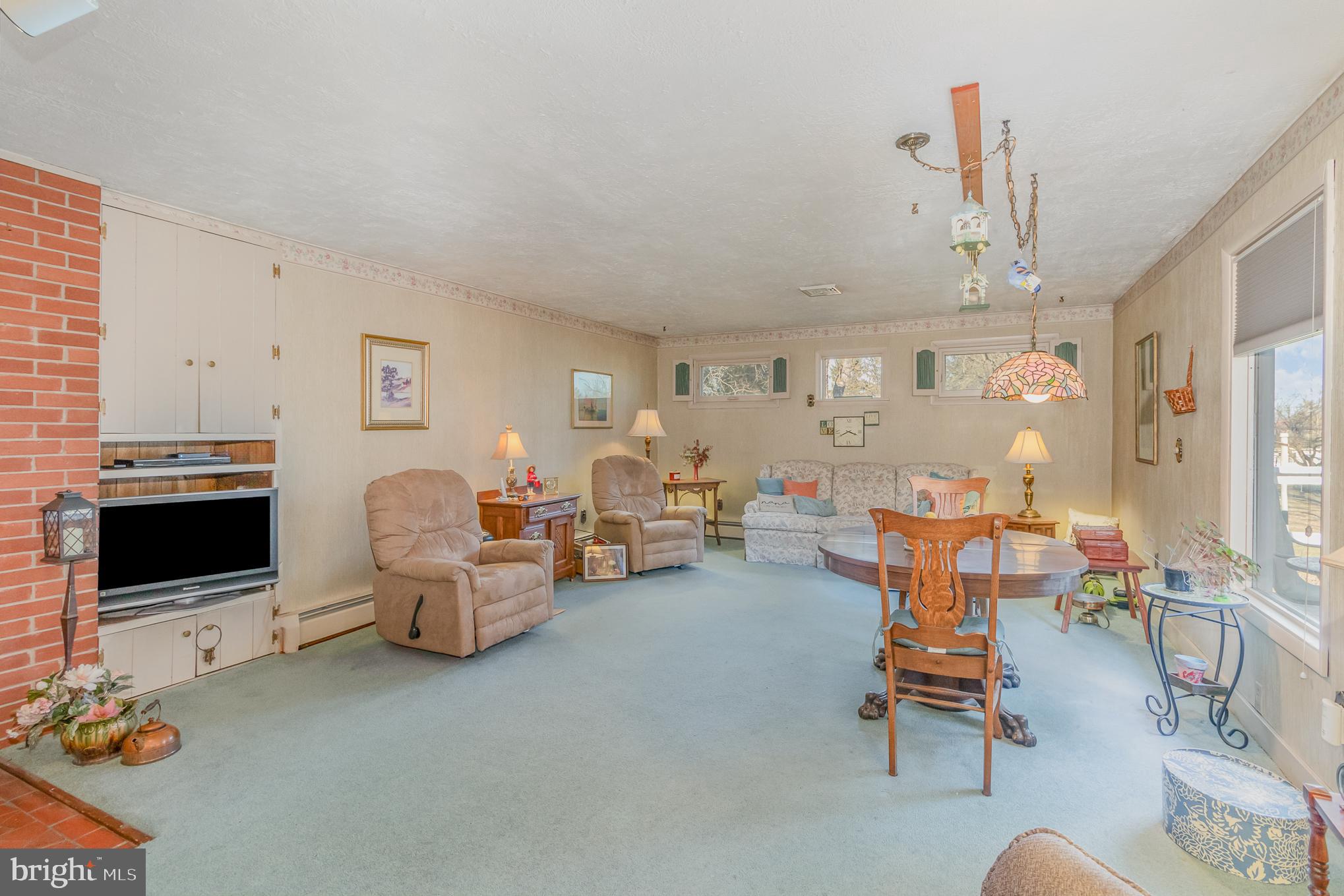 429 Springlake Road Harrisburg, PA 17112 - Photo 24 of 33 Gallery Image 24