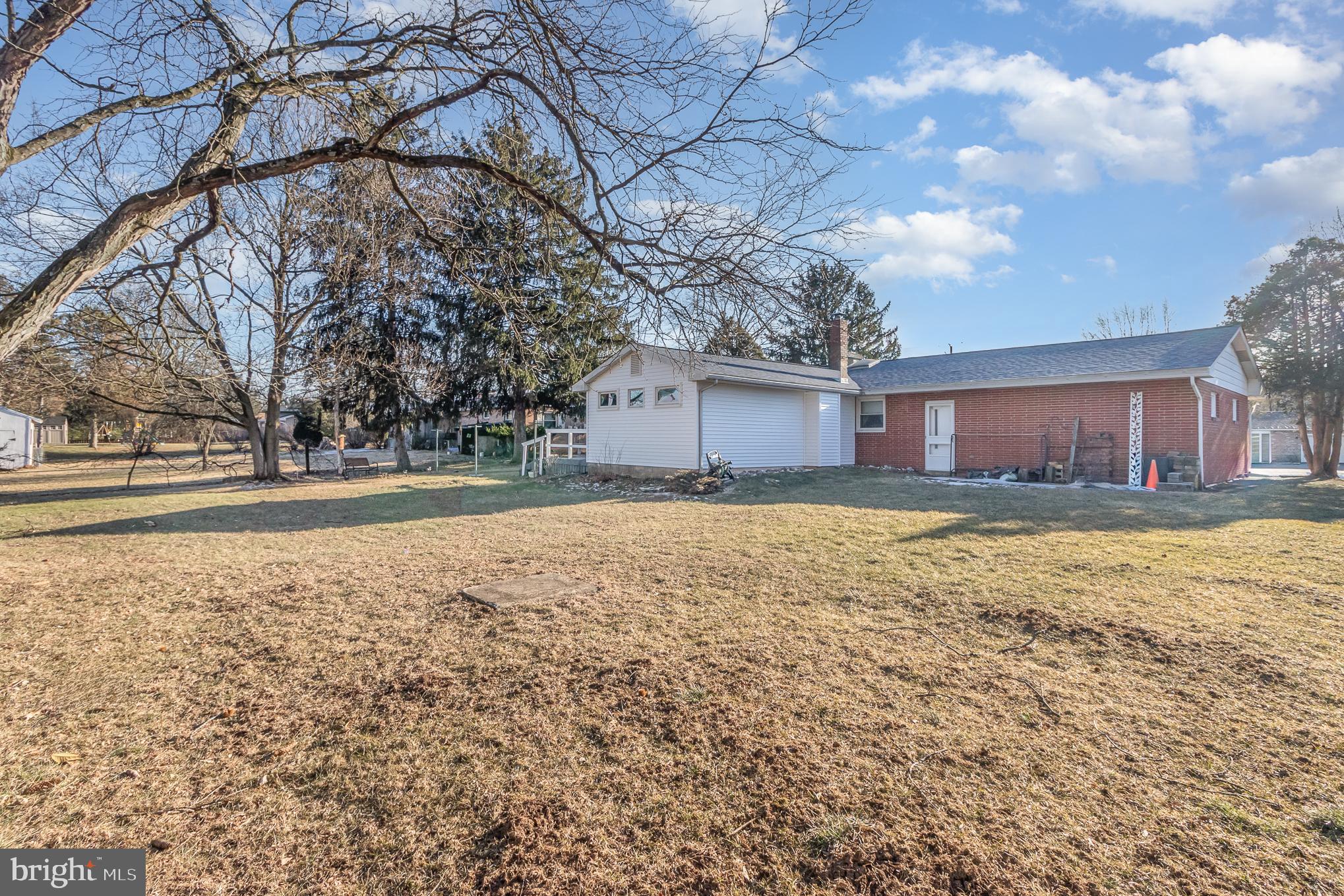 429 Springlake Road Harrisburg, PA 17112 - Photo 32 of 33 Gallery Image 32