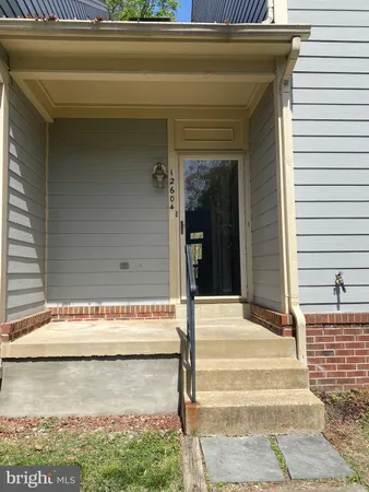 $3,550 | 12604 Varny Place, Fairfax, VA 22033
