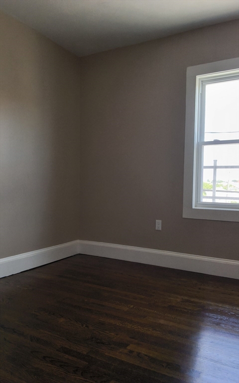 913 Rodman Street, Unit 2S Fall River, MA 02721 - Photo 4 of 10