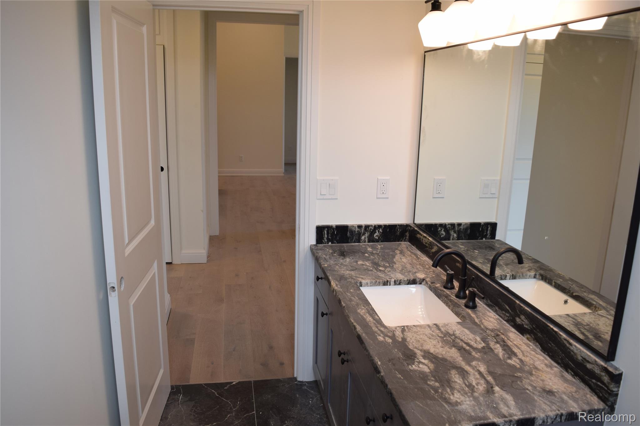 3093 Raffler Drive Rochester, MI 48307 - Photo 23 of 34 Powder Rm Bathroom