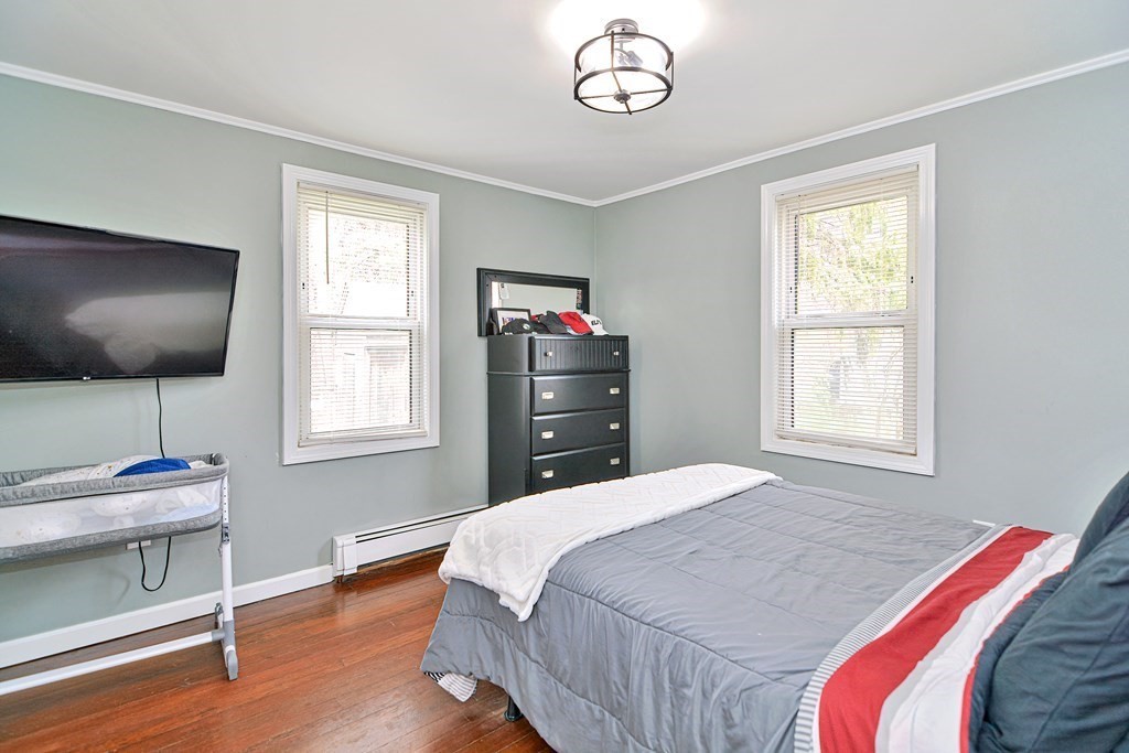 37 Center Street Northbridge, MA 01588 - Photo 13 of 39