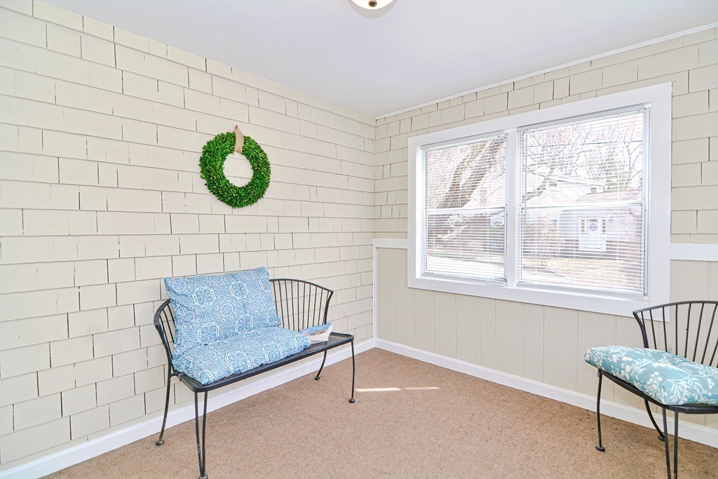 37 Center Street Northbridge, MA 01588 - Photo 3 of 39