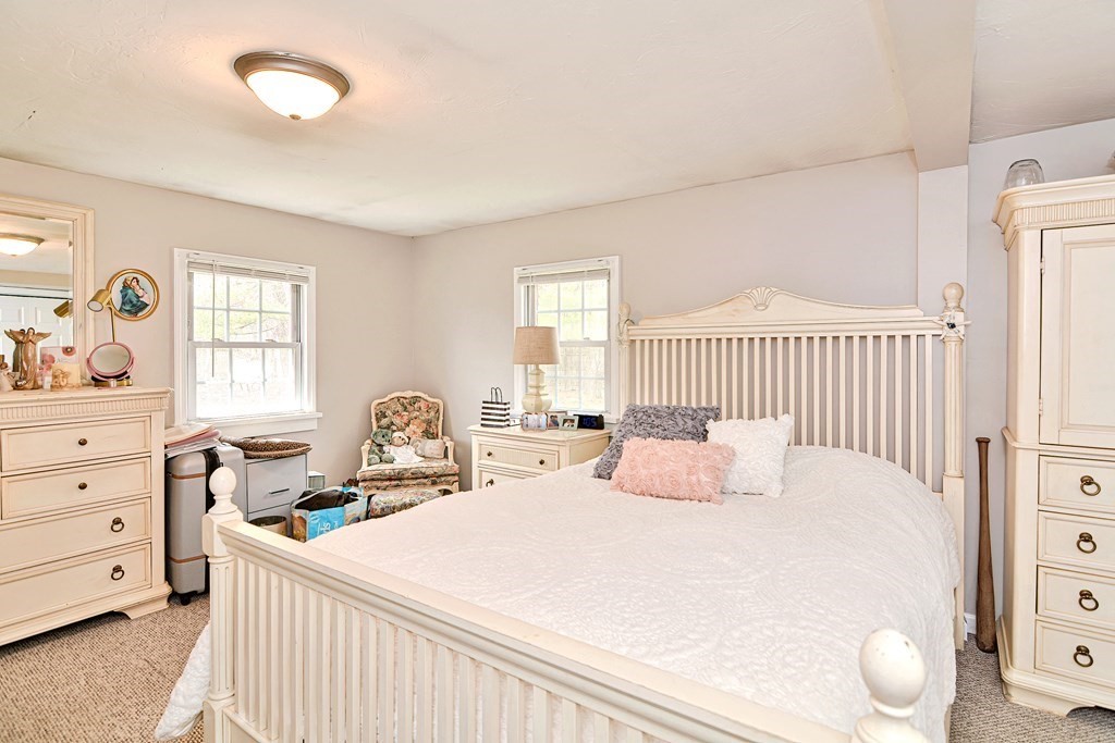 37 Center Street Northbridge, MA 01588 - Photo 34 of 39