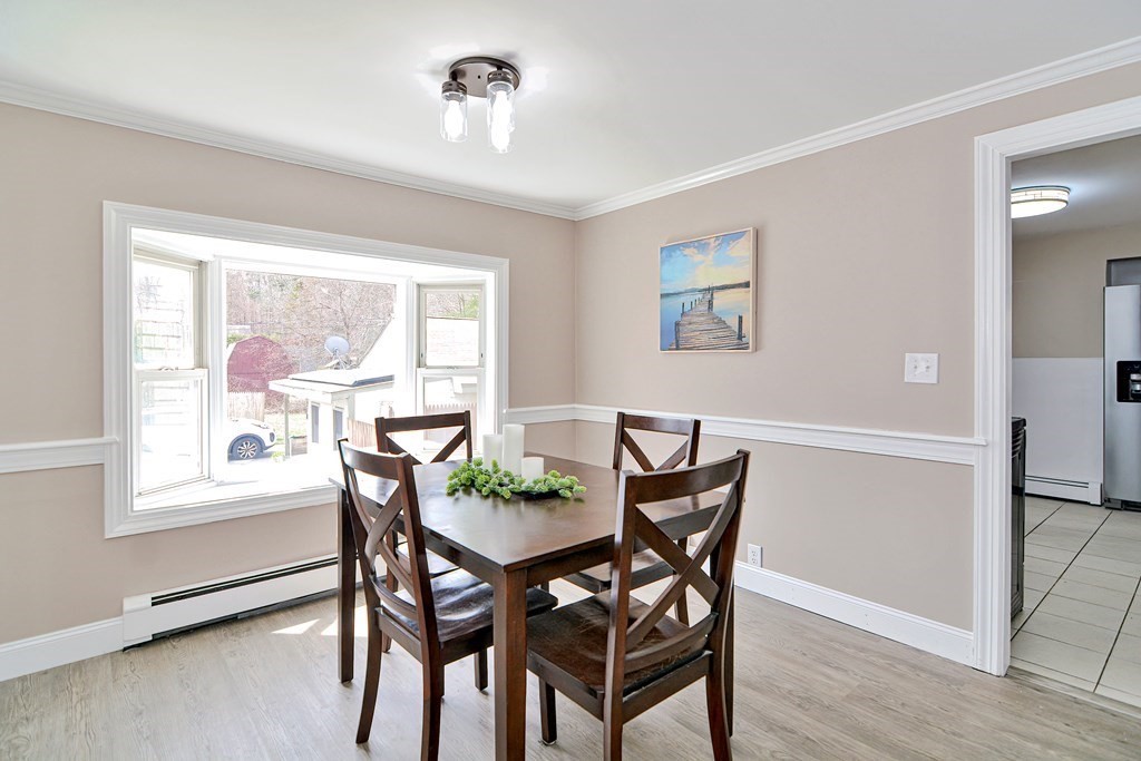 37 Center Street Northbridge, MA 01588 - Photo 5 of 39