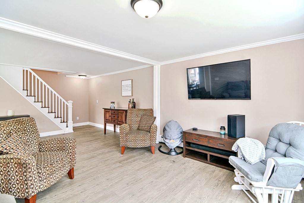 37 Center Street Northbridge, MA 01588 - Photo 7 of 39