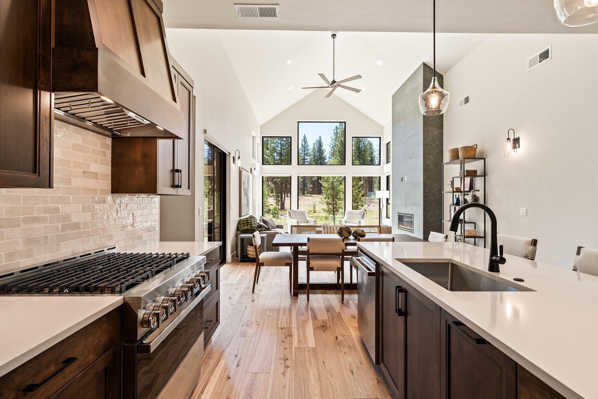 18245 Forestbrook Loop Bend, Unit 23 Bend, OR 97707 - Photo 8 of 63